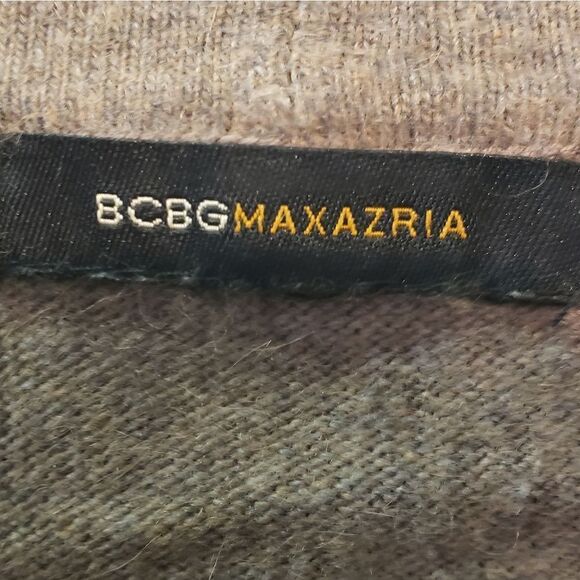 BCBGMAXAZRIA Angora/Wool Blend Sweater Pit to Pit 17" - Picture 4 of 5